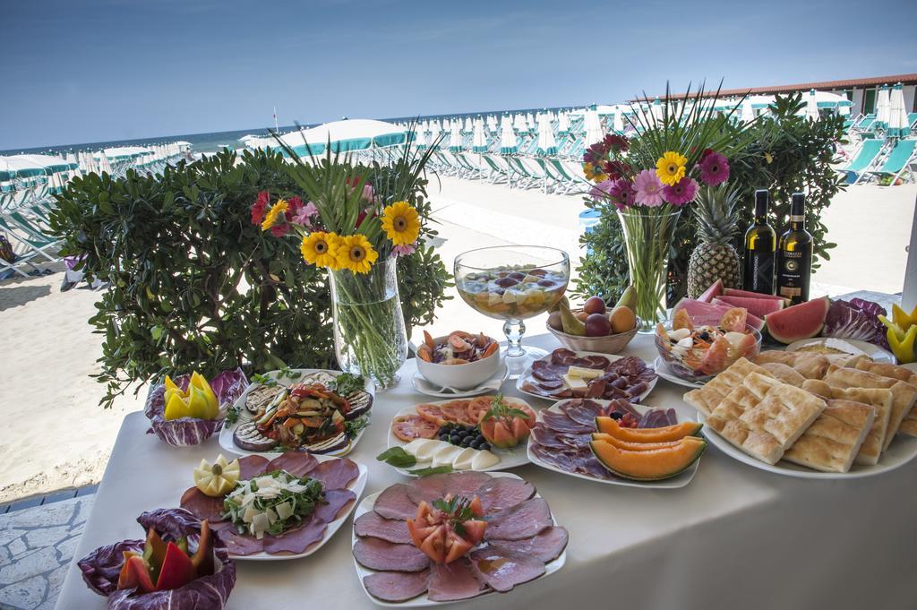 Miramare Resort Тирренія Номер фото